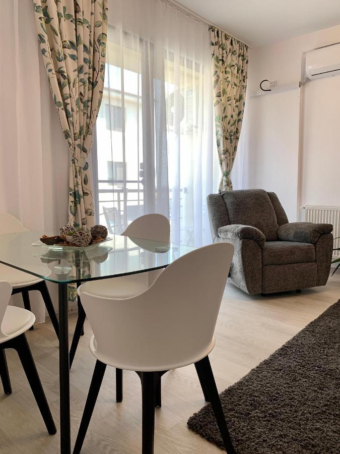 Luxor Apartment Otopeni 3 מראה חיצוני תמונה